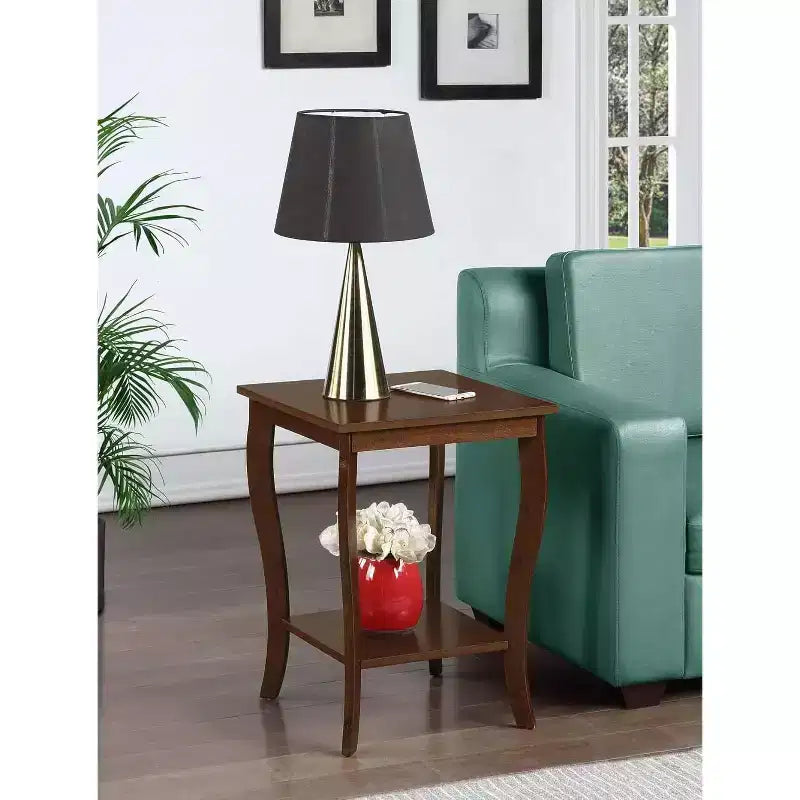 Table d'appoint carrée en bois