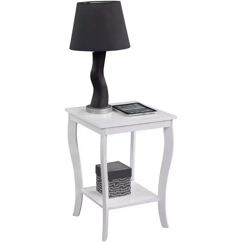 Table d'appoint carrée en bois